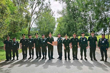 Biên phòng Tây Ninh phối hợp Công an Svây Riêng tăng cường kiểm soát xuất nhập cảnh