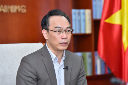 Thứ trưởng Bộ GD&ĐT Hoàng Minh Sơn giữ chức Giám đốc Đại học Quốc gia Hà Nội