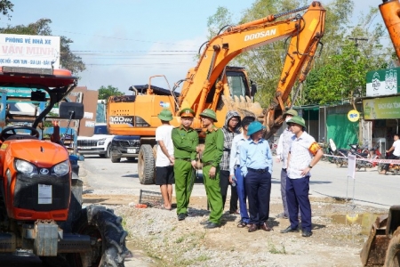Xã Vân Tụ triển khai bảo vệ thi công dự án cải tạo, nâng cấp Quốc lộ 7A