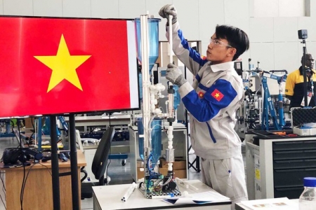 Đầu tư vào nhân lực công nghệ cao là chìa khóa để Việt Nam trở thành quốc gia thu nhập cao