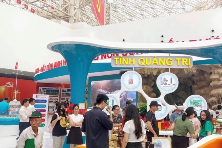 Không gian trưng bày của Quảng Trị tại triển lãm quốc gia thu hút gần 80.000 lượt khách