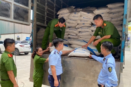 Nghệ An triển khai đồng bộ giải pháp ngăn chặn nhập lậu mặt hàng đường