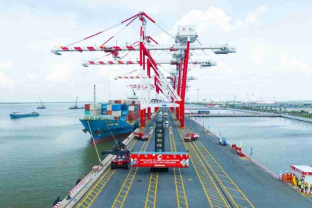 Tây Ninh: Tổng trị giá xuất nhập khẩu trong 8 tháng năm 2025 đạt 20,5 tỷ USD