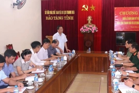 Bảo tàng tỉnh Thanh Hóa bàn giao 2 kỷ vật chiến tranh cho cơ quan MIA/Bộ Quốc phòng