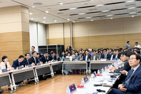 Nghệ An tăng cường hợp tác với Hàn Quốc qua hội nghị kết nối địa phương