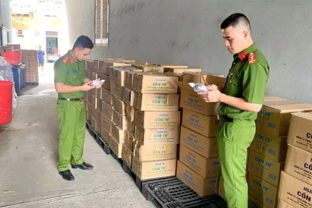 Cơ chế tự công bố: Cởi trói cho doanh nghiệp, hay bình phong cho sự gian dối?