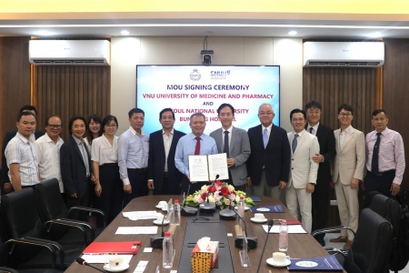 Trường Đại học Y Dược ký kết thỏa thuận hợp tác với Bệnh viện Đại học Quốc gia Seoul Bundan