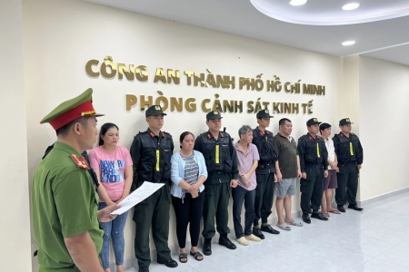 Khởi tố, bắt giam 5 đối tượng trong đường dây buôn lậu hàng hóa trị giá nhiều tỉ đồng