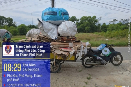 Huế: 10 ngày xử lý gần 150 trường hợp xe ba gác, xe kéo đẩy gây mất an toàn giao thông