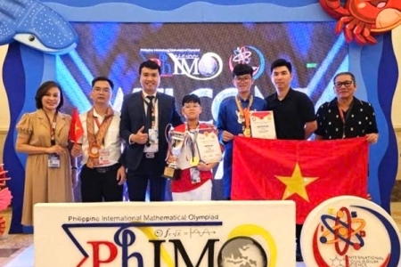 Đoàn Việt Nam đạt thành tích ấn tượng tại Olympic toán học và khoa học quốc tế năm 2025