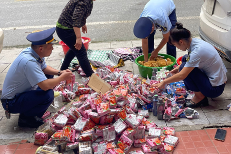 Nỗ lực chống hàng giả: Quản lý thị trường Tuyên Quang xử lý hơn 330 vụ vi phạm trong 9 tháng