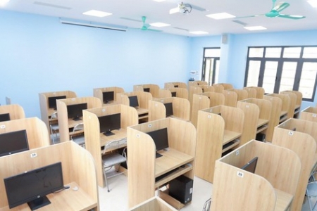 Từ năm 2026, thí sinh sẽ được thử nghiệm thi tốt nghiệp THPT trên máy tính