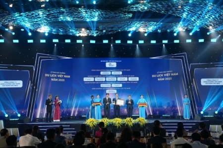 Vietnam Airlines được vinh danh tại Giải thưởng du lịch Việt Nam 2025