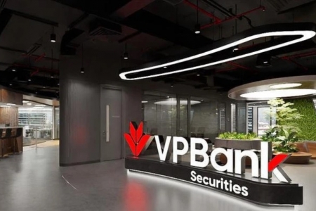 Chứng khoán VPBankS chốt giá IPO 33.900 đồng/cp, định giá 2,4 tỷ USD