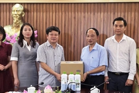 Ủy ban Mặt trận Tổ quốc tỉnh Thanh Hóa tiếp nhận ủng hộ khắc phục hậu quả mưa lũ