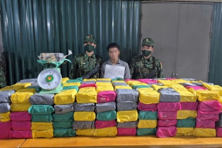 Quảng Trị: Bắt giữ 2 đối tượng người Lào vận chuyển 500kg ma túy