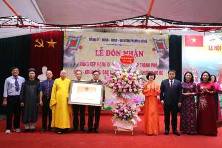 Phường Bồ Đề đón nhận Bằng xếp hạng di tích lịch sử cấp Thành phố đình - chùa Cầu Bạc