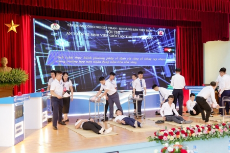 TKV phát huy vai trò mạng lưới an toàn vệ sinh viên