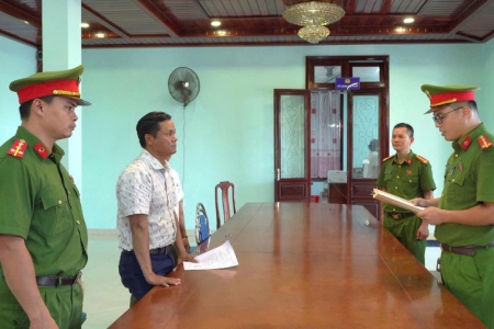 Huế: Bắt tạm giam Phó Giám đốc Trung tâm Dịch vụ công vì nhận hối lộ