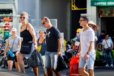 TP. HCM thu gần 185.000 tỷ đồng từ du lịch sau 9 tháng năm 2025