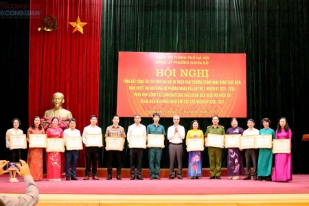 Phường Nghĩa Đô quyết tâm thực hiện thắng lợi Nghị quyết Đại hội Đảng bộ lần thứ I