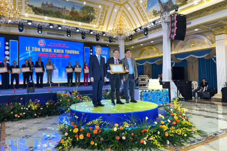 Giải pháp Tem AI - tư vấn hàng thật, truy xuất nguồn gốc được bình chọn Sản phẩm, dịch vụ tiêu biểu TP. HCM năm 2025