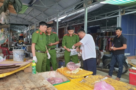 Cần Thơ: Phát hiện hơn 840kg thịt heo nhiễm dịch tả châu Phi được đóng dấu “an toàn” để tuồn ra thị trường