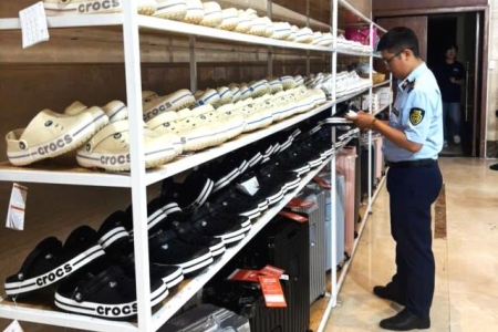 Lực lượng QLTT Đà Nẵng xử lý nhiều vụ hàng hóa không rõ nguồn gốc, giả mạo nhãn hiệu