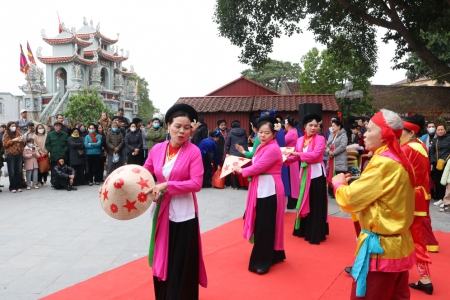 Hàng nghìn nghệ sĩ, diễn viên tham gia Liên hoan Chèo toàn quốc 2025