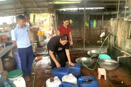 Ninh Bình: Phát hiện, xử phạt hai cơ sở kinh doanh rượu không rõ nguồn gốc