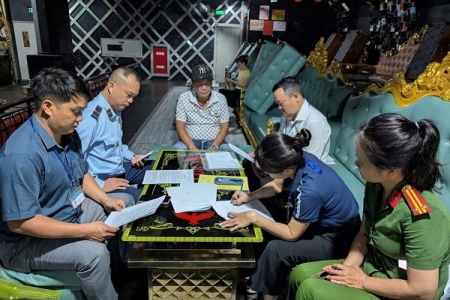 Chi cục Quản lý thị trường tỉnh Khánh Hòa: Xử lý 131 vụ vi phạm, thu nộp ngân sách gần 1,5 tỷ đồng