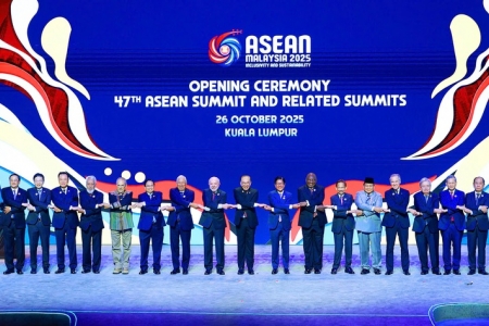 Thủ tướng dự khai mạc Hội nghị cấp cao ASEAN với "dấu mốc lịch sử"