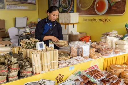 Ăn ngon – chill đỉnh – checkin cháy máy: Hội chợ Mùa Thu 2025 biến Hà Nội thành “thiên đường của các giác quan”