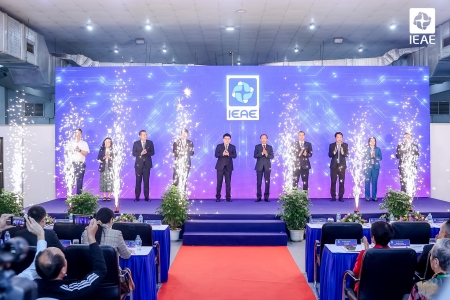 Khai mạc Triển lãm Quốc tế Điện tử và Thiết bị thông minh Việt Nam 2025
