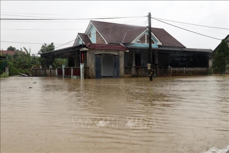 Lũ trên các sông ở Huế xuống dần, tăng cường phòng chống đuối nước