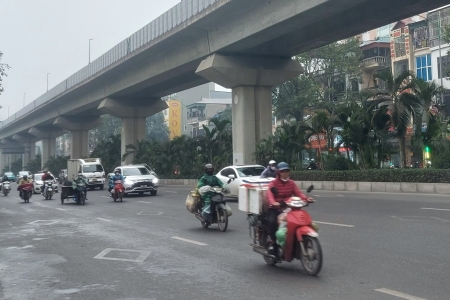 Miền Bắc mưa lạnh, miền Trung mưa lớn, lũ sông lên trở lại