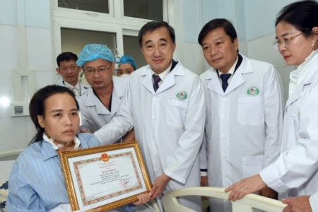 Bảo vệ nhân viên y tế là bảo vệ lương tri cộng đồng – Đề xuất coi tấn công y bác sĩ là "chống người thi hành công vụ"