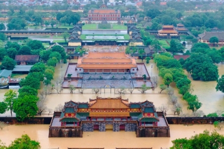 Miền Trung còn mưa lớn phức tạp: Thủ tướng chỉ đạo tiếp tục triển khai đồng bộ giải pháp ứng phó