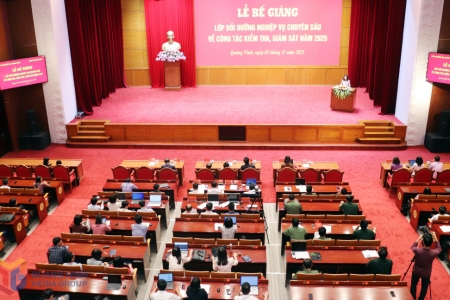 Quảng Ninh bế giảng Lớp bồi dưỡng nghiệp vụ chuyên sâu công tác kiểm tra, giám sát và kỷ luật của Đảng