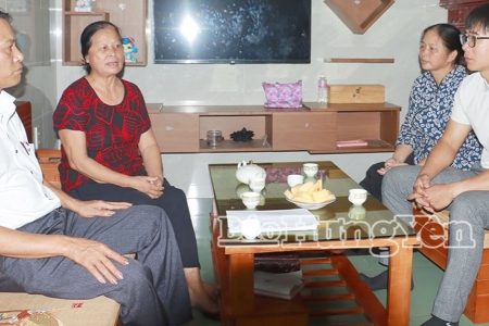 Hưng Yên: Người dân đồng thuận bàn giao mặt bằng thực hiện dự án Cụm công nghiệp Phong Châu.