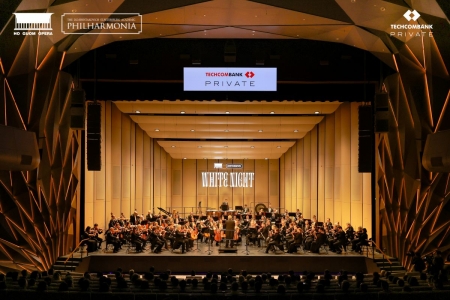 Dấu ấn ‘White Night’ – Đêm nhạc hoàng gia dành tặng khách hàng Techcombank Private