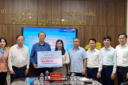 Thứ trưởng Bộ GD&ĐT Phạm Ngọc Thưởng: Điều quan trọng nhất là sớm đưa học sinh trở lại trường