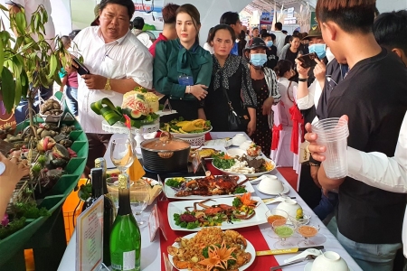 Chuỗi hoạt động tại ngày hội: “Cua Cà Mau: Hương rừng - Vị biển”