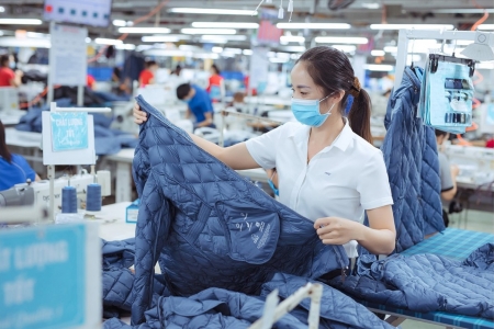 Chuyển đổi kép ngành dệt may: Thách thức từ vốn, nhân lực và chính sách