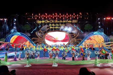 Khai mạc Ngày hội Cua Cà Mau 2025: Tôn vinh đặc sản đất Mũi