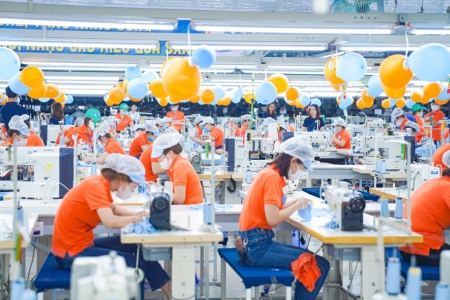 Ngành dệt may quý 3/2025: Vinatex, TNG bứt phá, nhiều doanh nghiệp đối mặt thách thức