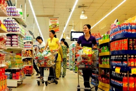 Niềm tin tiêu dùng Việt Nam dẫn đầu ASEAN: Lạc quan mạnh mẽ vào kinh tế và tài chính cá nhân