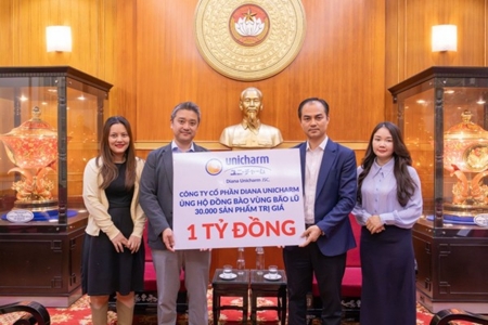 Diana Unicharm đồng hành cùng phụ nữ và trẻ em miền Trung, Tây Nguyên vượt qua khó khăn do mưa lũ