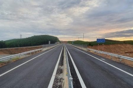 Quảng Trị khởi động tuyến Quốc lộ 15D: Động lực kết nối hành lang kinh tế Đông – Tây