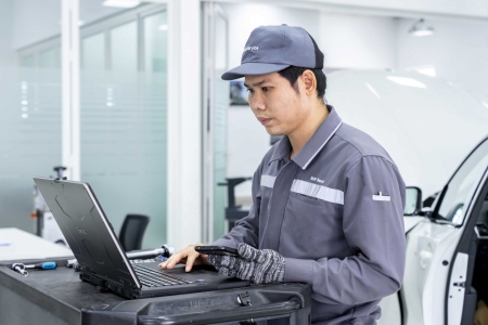 Đội ngũ kỹ thuật viên BMW Việt Nam đạt chứng nhận quốc tế từ Tập đoàn BMW